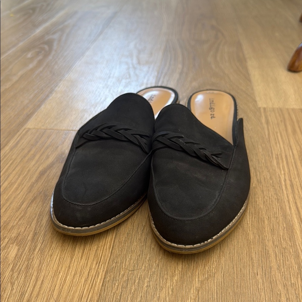 Indigo Rd. Black Loafers with Braided Detail Slide On Shoes Size 10